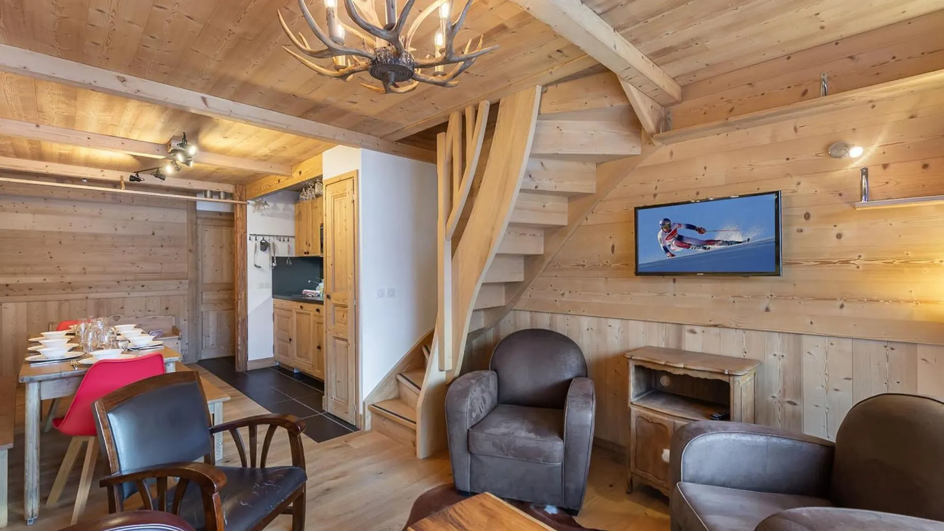 شقة Charmant Duplex 4 Chambres - Proche Centre Et Telesiege - Parking, Wifi, Non Fumeur - Fr-1-565-78 Les Allues